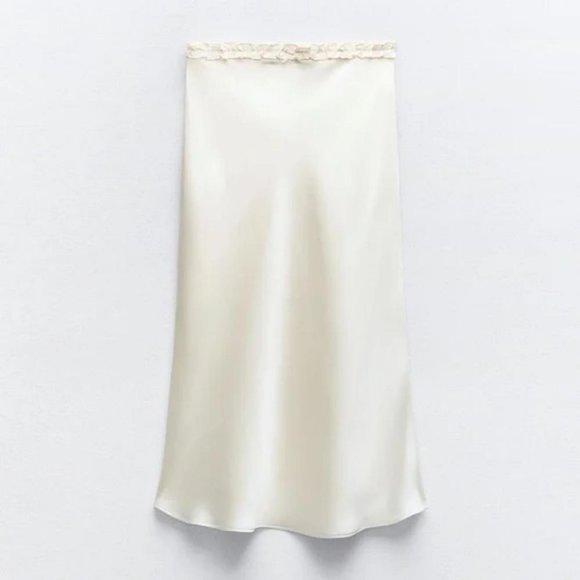 ZARA RUFFLED SATIN EFFECT SKIRT - Picture 4 of 5
